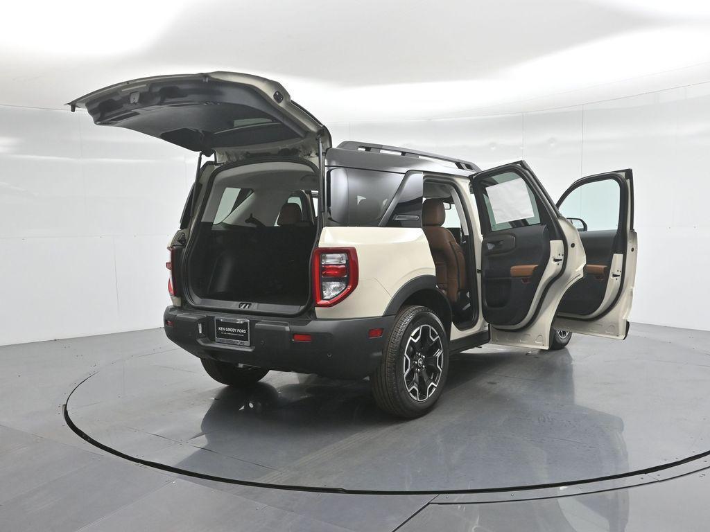 new 2025 Ford Bronco Sport car, priced at $40,105