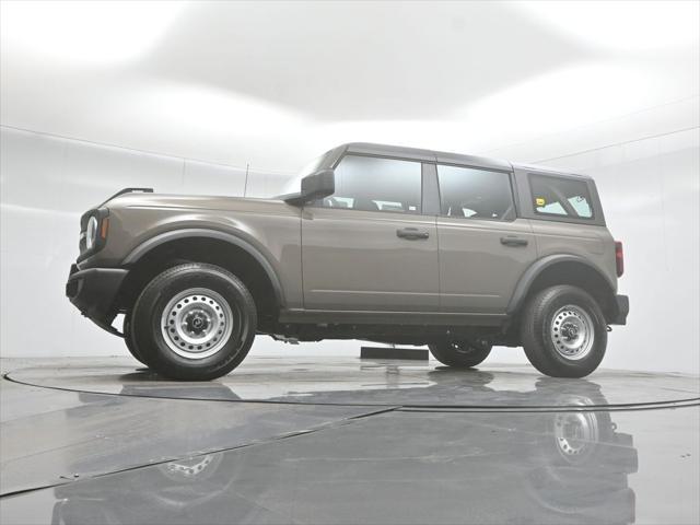 new 2025 Ford Bronco car, priced at $42,475
