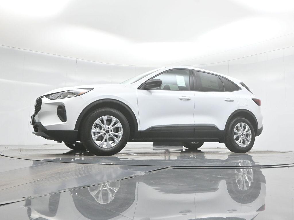 new 2025 Ford Escape car, priced at $27,145