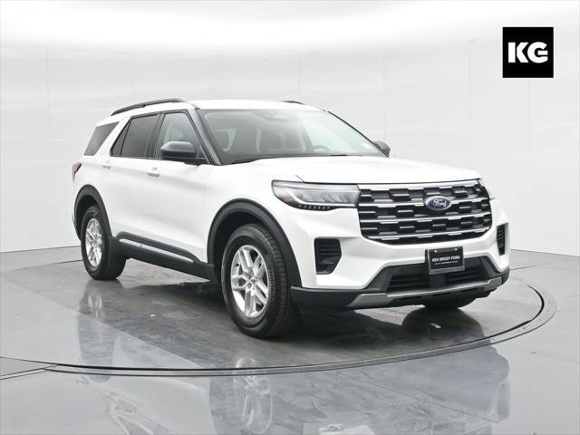 new 2025 Ford Explorer car, priced at $39,617