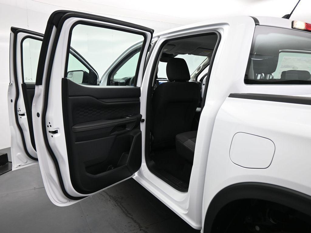 new 2025 Ford Ranger car, priced at $32,820