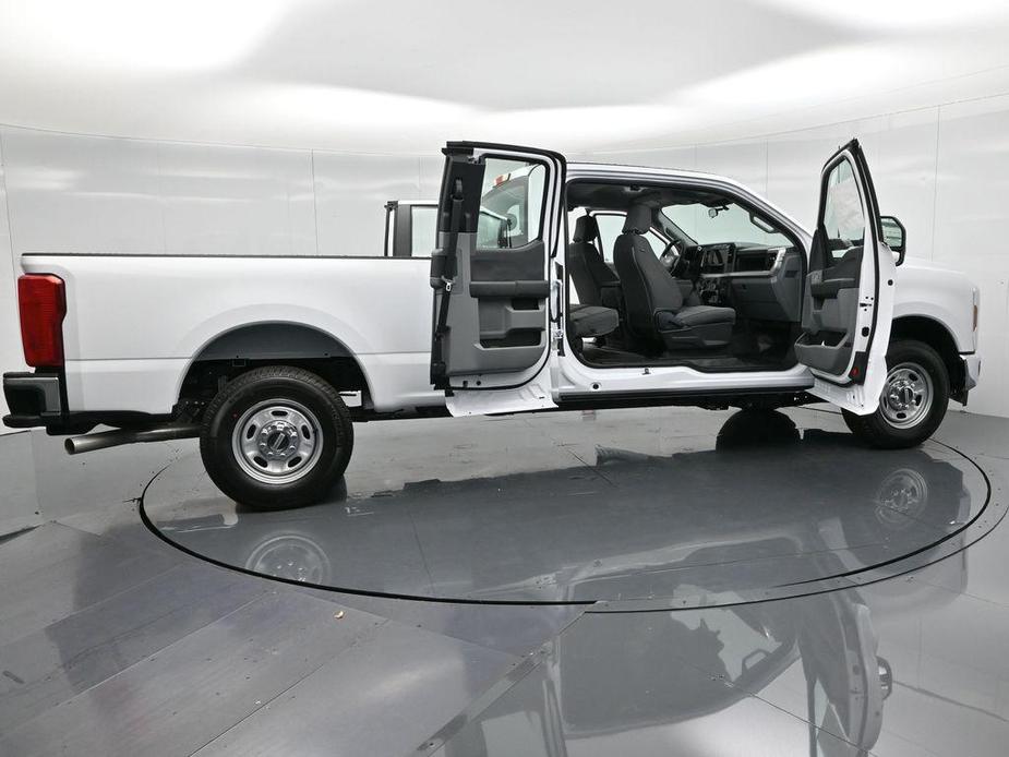 new 2024 Ford F-250 car, priced at $50,085