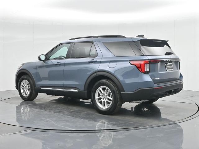 new 2025 Ford Explorer car, priced at $40,445