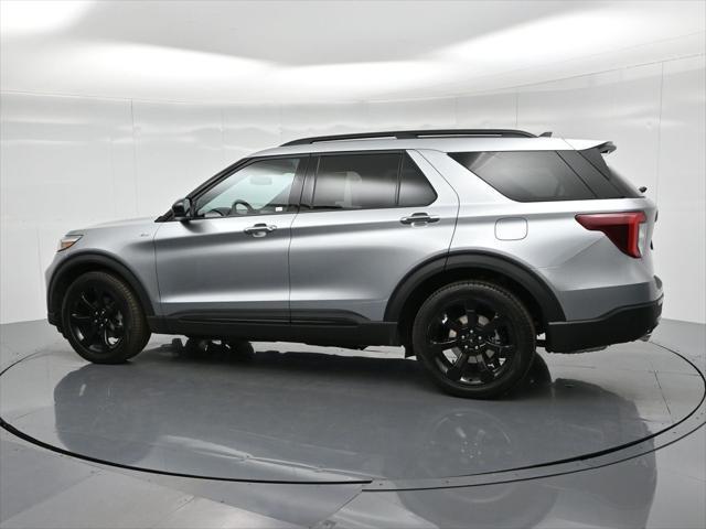 new 2024 Ford Explorer car, priced at $50,630