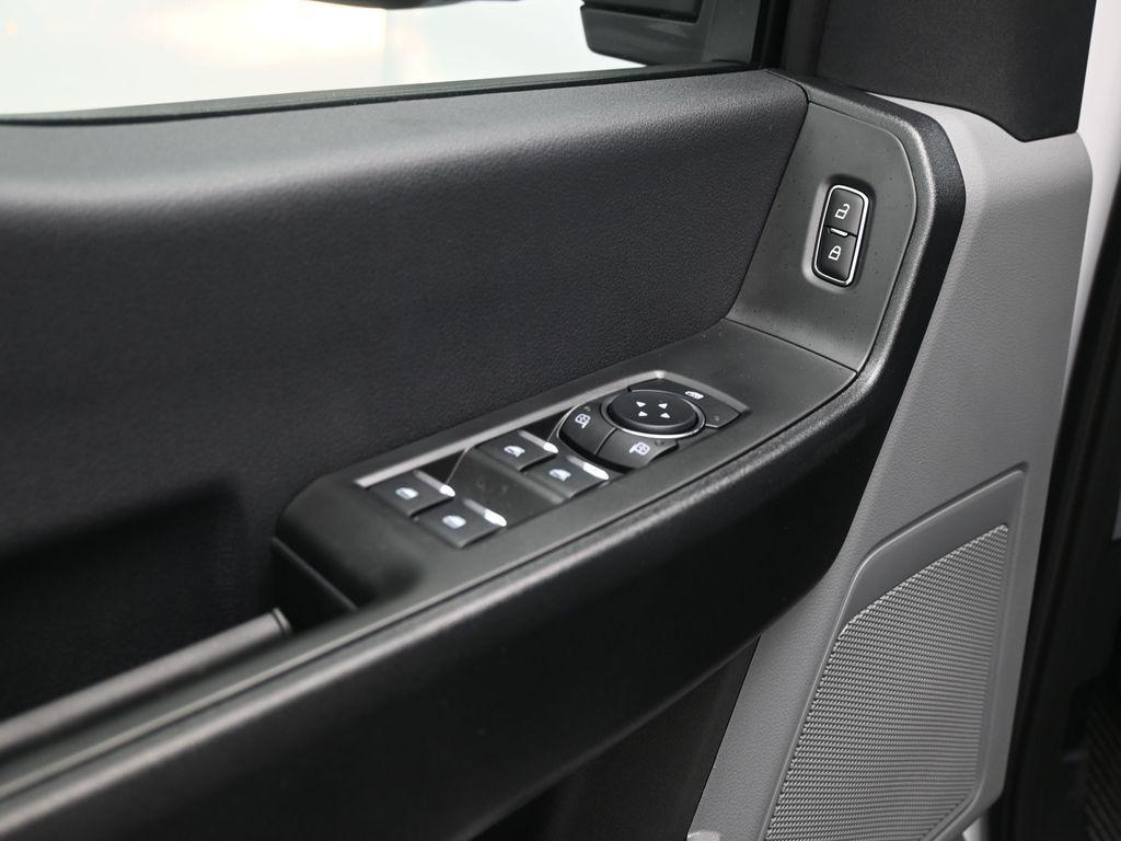 new 2025 Ford F-350 car, priced at $53,515