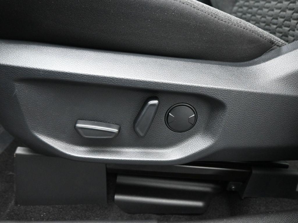 new 2025 Ford Ranger car, priced at $43,690