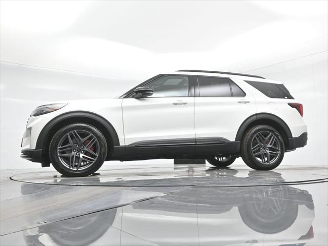 new 2025 Ford Explorer car, priced at $62,490