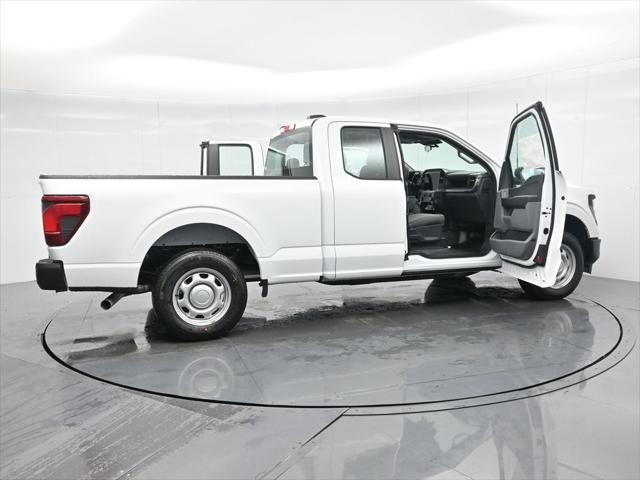 new 2025 Ford F-150 car, priced at $40,498