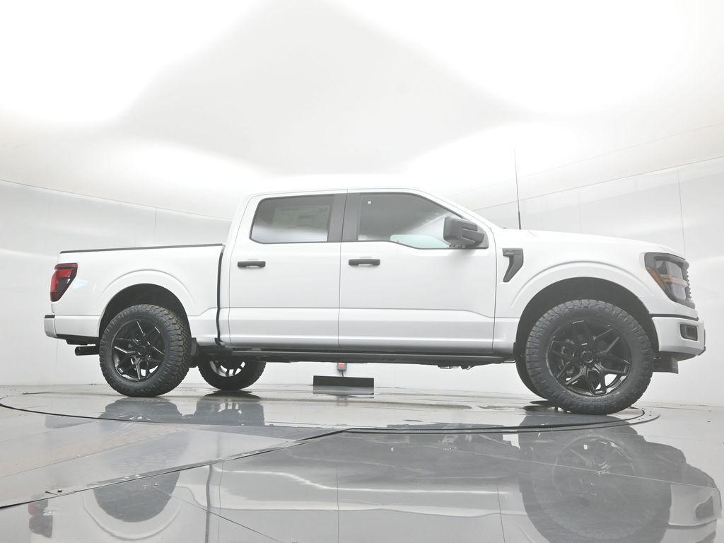 new 2025 Ford F-150 car, priced at $47,230