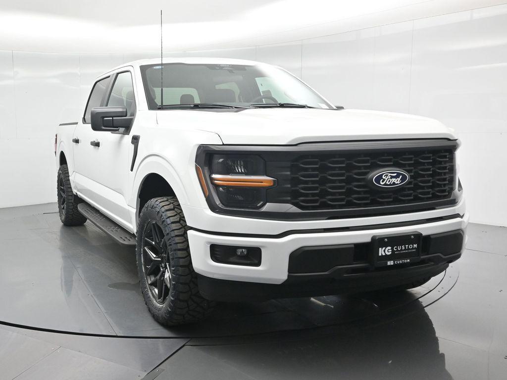 new 2025 Ford F-150 car, priced at $47,230