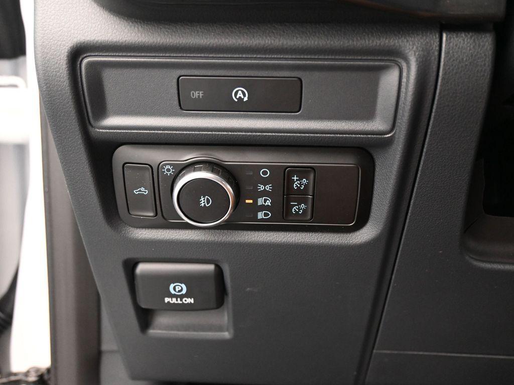 new 2025 Ford F-150 car, priced at $47,230