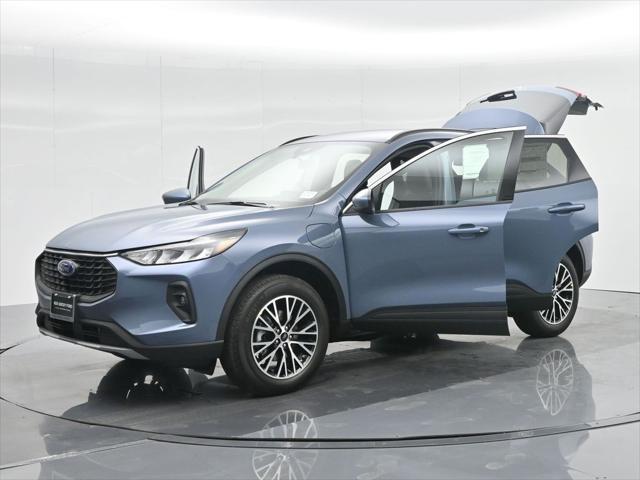 new 2025 Ford Escape car, priced at $40,030