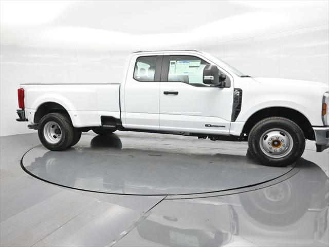 new 2024 Ford F-350 car, priced at $59,425