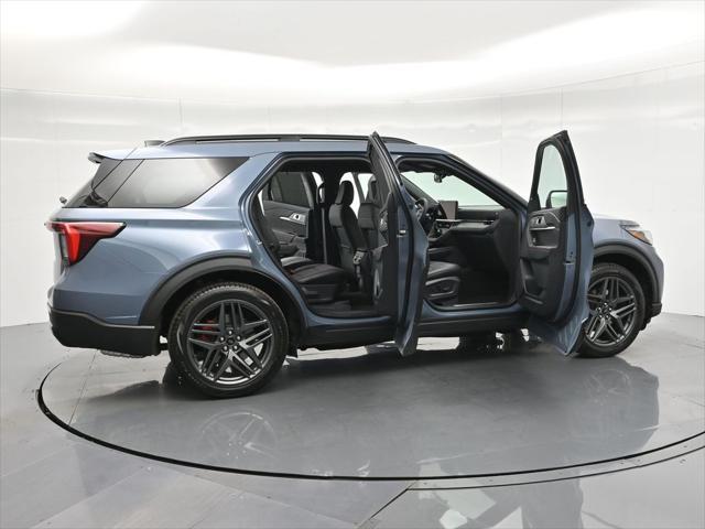 new 2025 Ford Explorer car, priced at $53,740