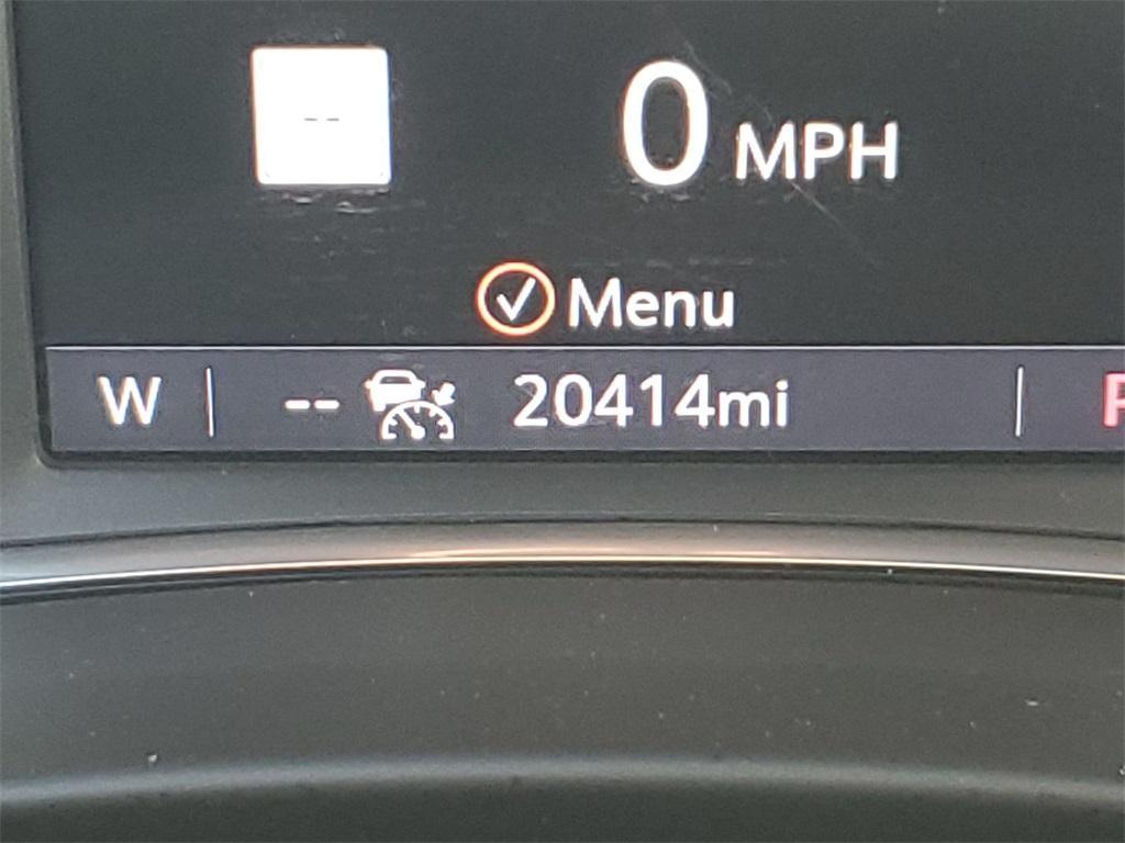 used 2022 Chevrolet Equinox car, priced at $25,200