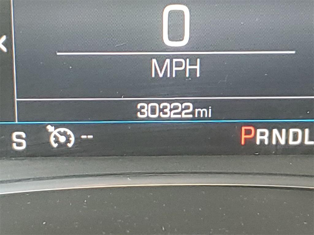 used 2022 Chevrolet Equinox car, priced at $21,000
