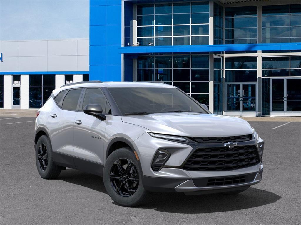 new 2025 Chevrolet Blazer car, priced at $36,964