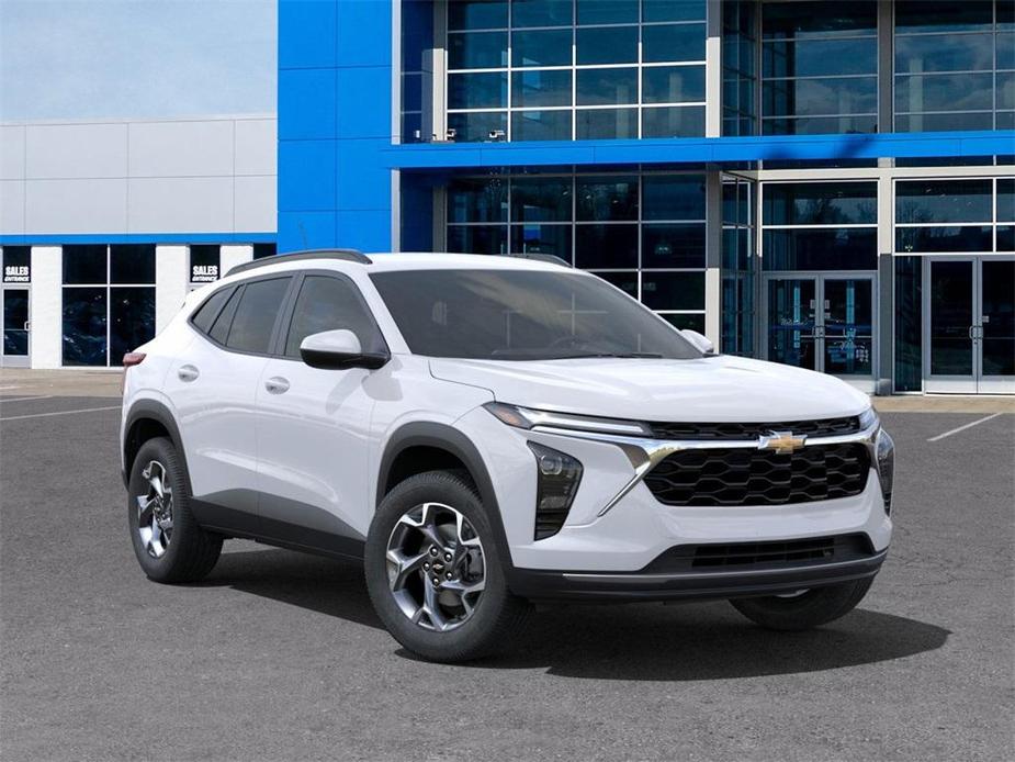 new 2025 Chevrolet Trax car, priced at $23,432