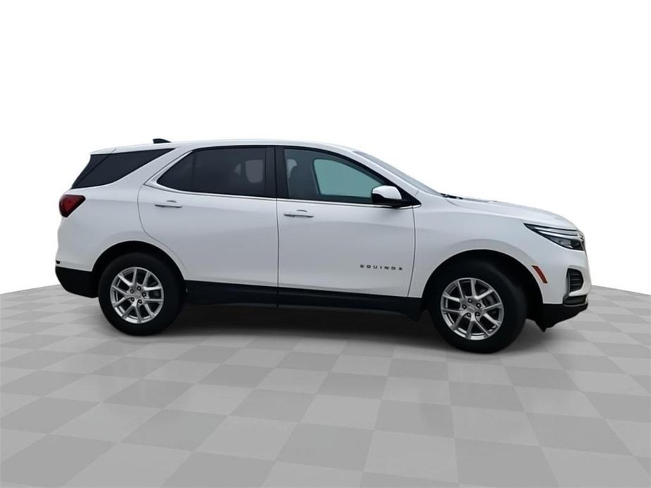 used 2022 Chevrolet Equinox car, priced at $21,678