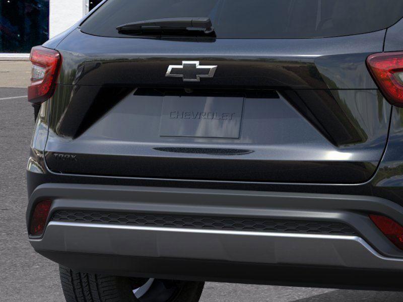 new 2025 Chevrolet Trax car, priced at $23,694