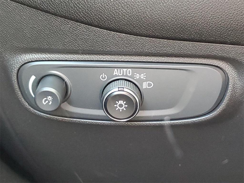 used 2023 Chevrolet Equinox car, priced at $23,700