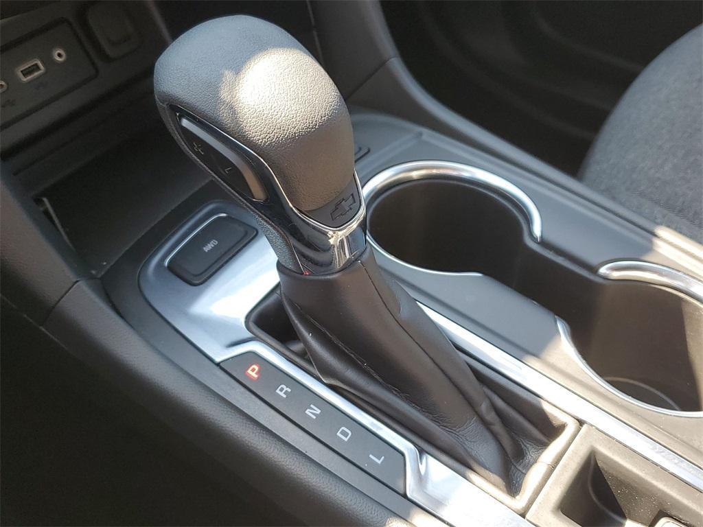 used 2023 Chevrolet Equinox car, priced at $23,700