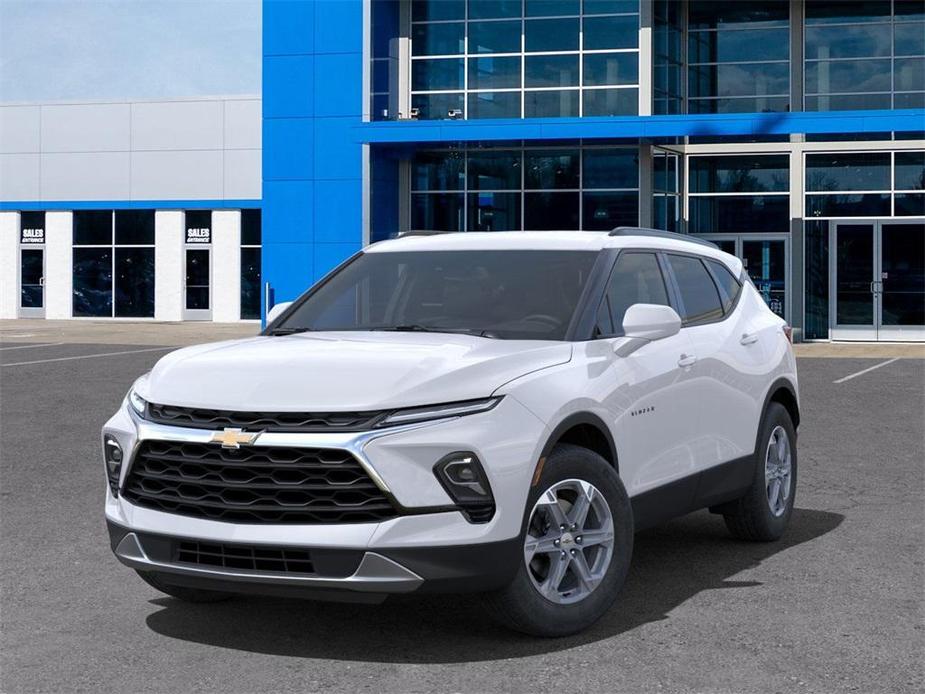 new 2025 Chevrolet Blazer car, priced at $36,116