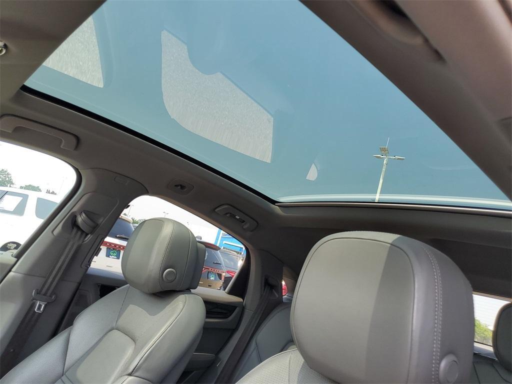 used 2021 Porsche Cayenne car, priced at $47,400