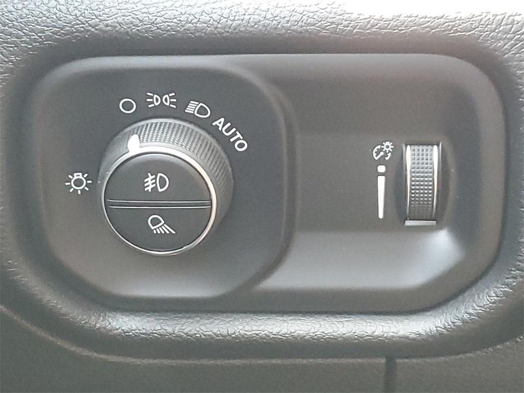 used 2022 Ram 1500 car, priced at $33,850