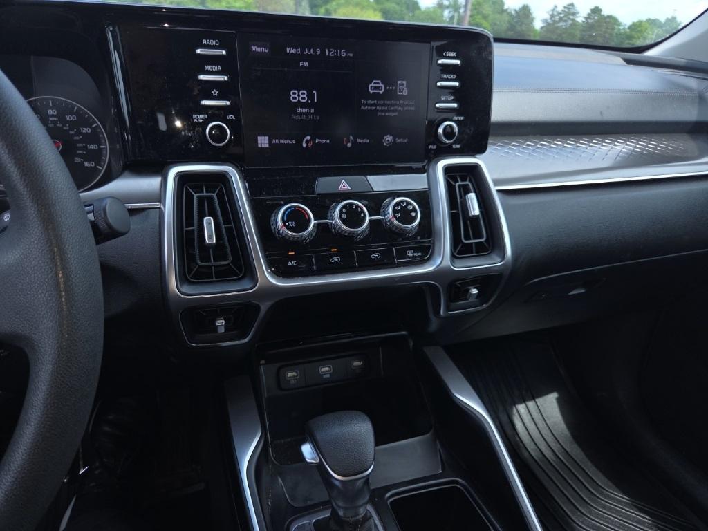 used 2023 Kia Sorento car, priced at $25,950