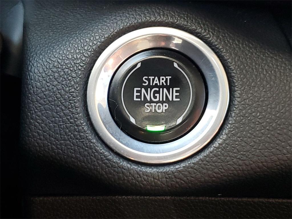 used 2021 Buick Envision car, priced at $25,253