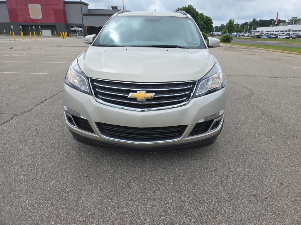 used 2015 Chevrolet Traverse car, priced at $13,900