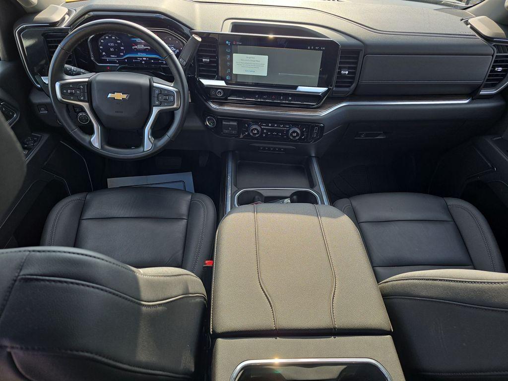 used 2024 Chevrolet Silverado 2500 car, priced at $49,900