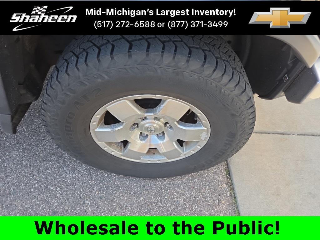 used 2007 Toyota FJ Cruiser car, priced at $11,995
