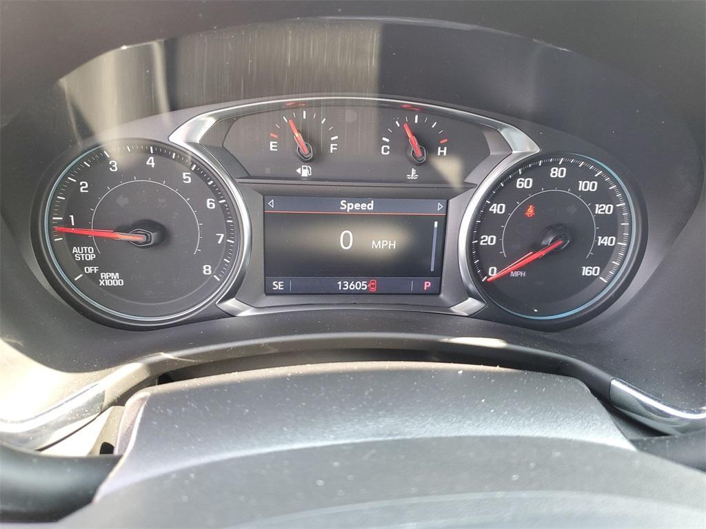 used 2022 Chevrolet Equinox car, priced at $25,000