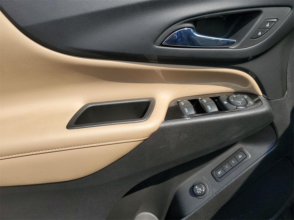 used 2022 Chevrolet Equinox car, priced at $25,500