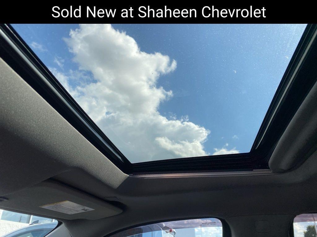 used 2021 Chevrolet Silverado 1500 car, priced at $39,000