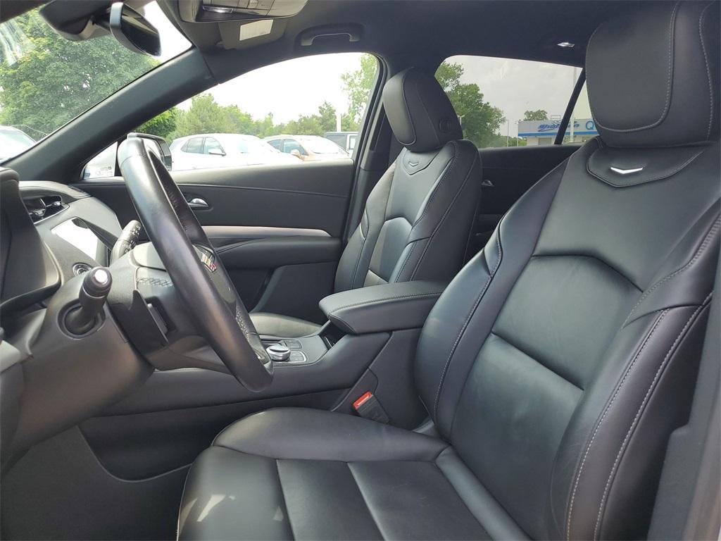 used 2021 Cadillac XT4 car, priced at $27,200