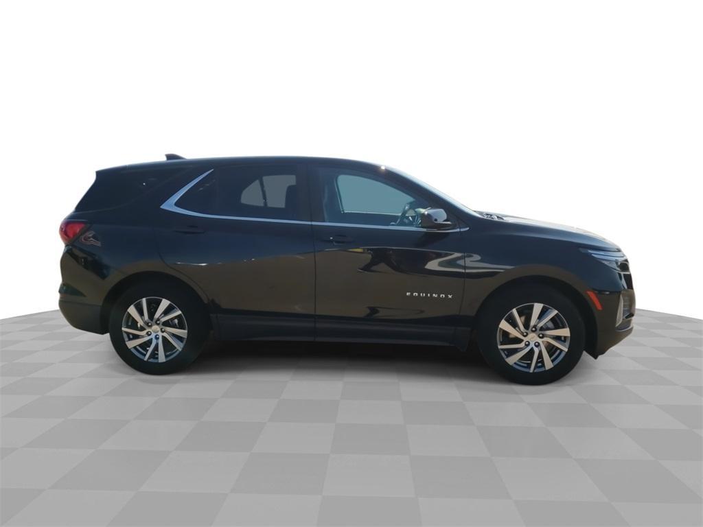 used 2022 Chevrolet Equinox car, priced at $22,150