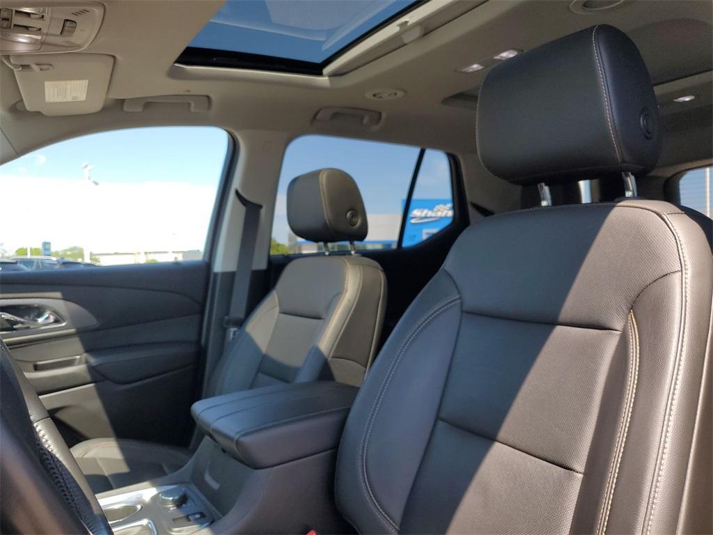 used 2019 Chevrolet Traverse car, priced at $24,900
