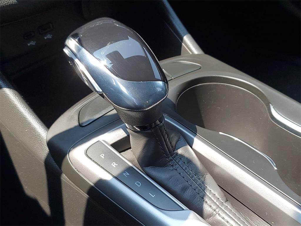 used 2025 Buick Envista car, priced at $25,000