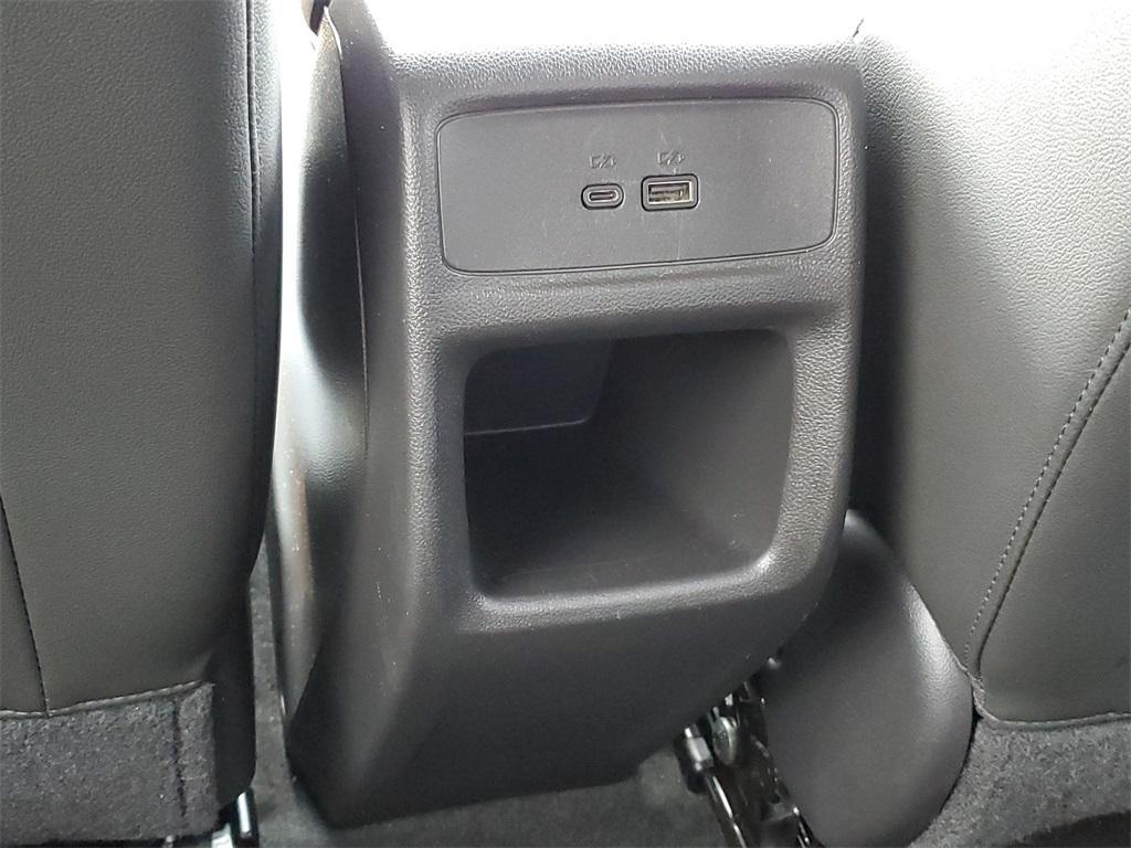 used 2025 Buick Envista car, priced at $25,000