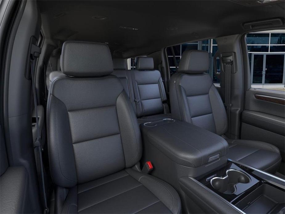 new 2025 Chevrolet Suburban car, priced at $68,630