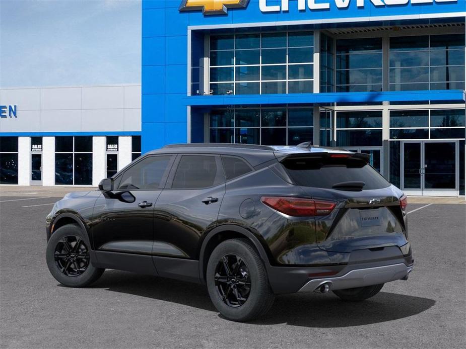 new 2025 Chevrolet Blazer car, priced at $39,436