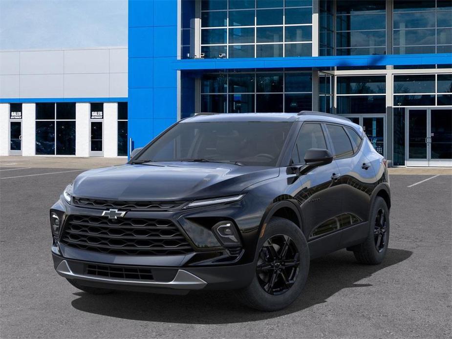 new 2025 Chevrolet Blazer car, priced at $39,436