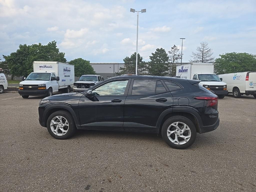 used 2024 Chevrolet Trax car, priced at $21,312