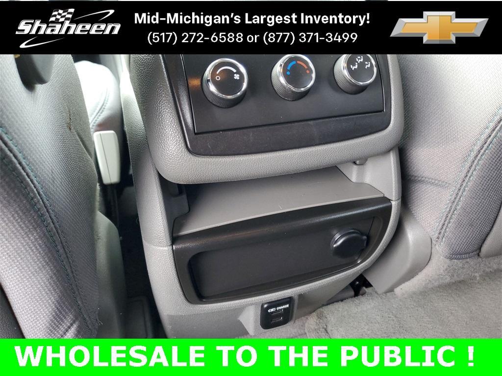 used 2014 Chevrolet Traverse car, priced at $8,995