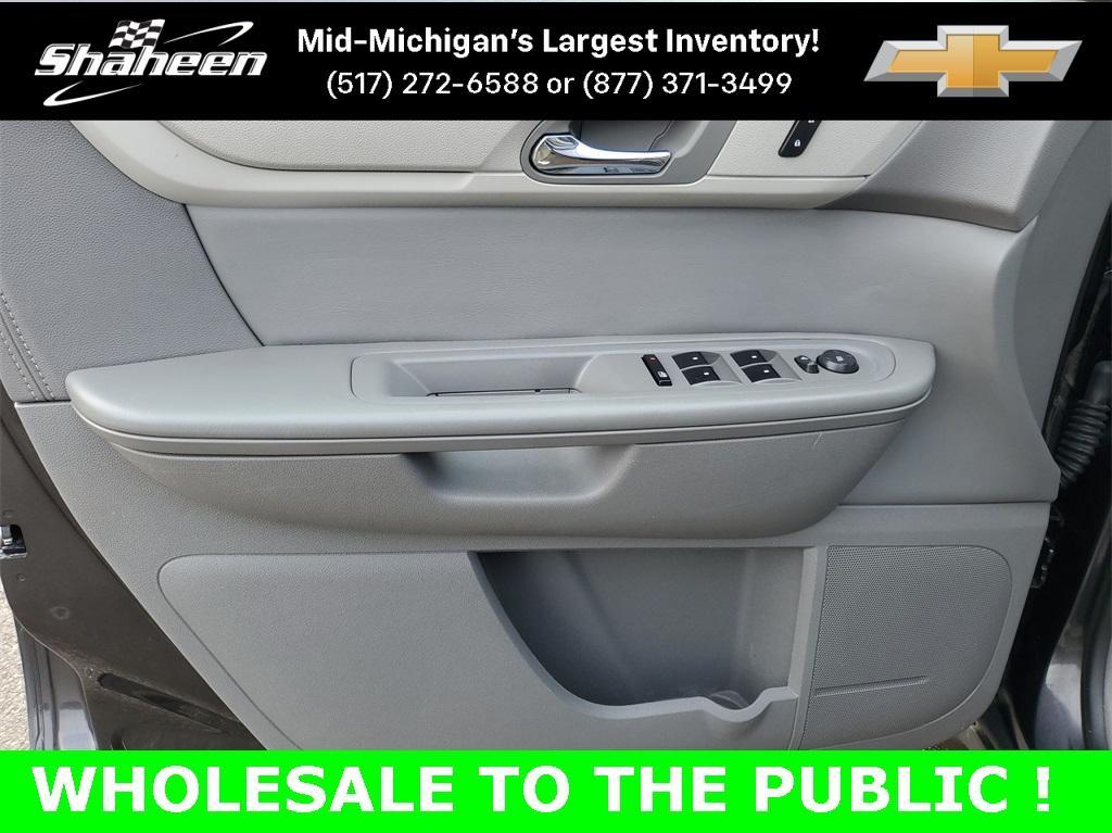 used 2014 Chevrolet Traverse car, priced at $8,995