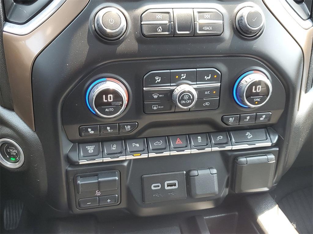 used 2022 Chevrolet Silverado 2500 car, priced at $60,000