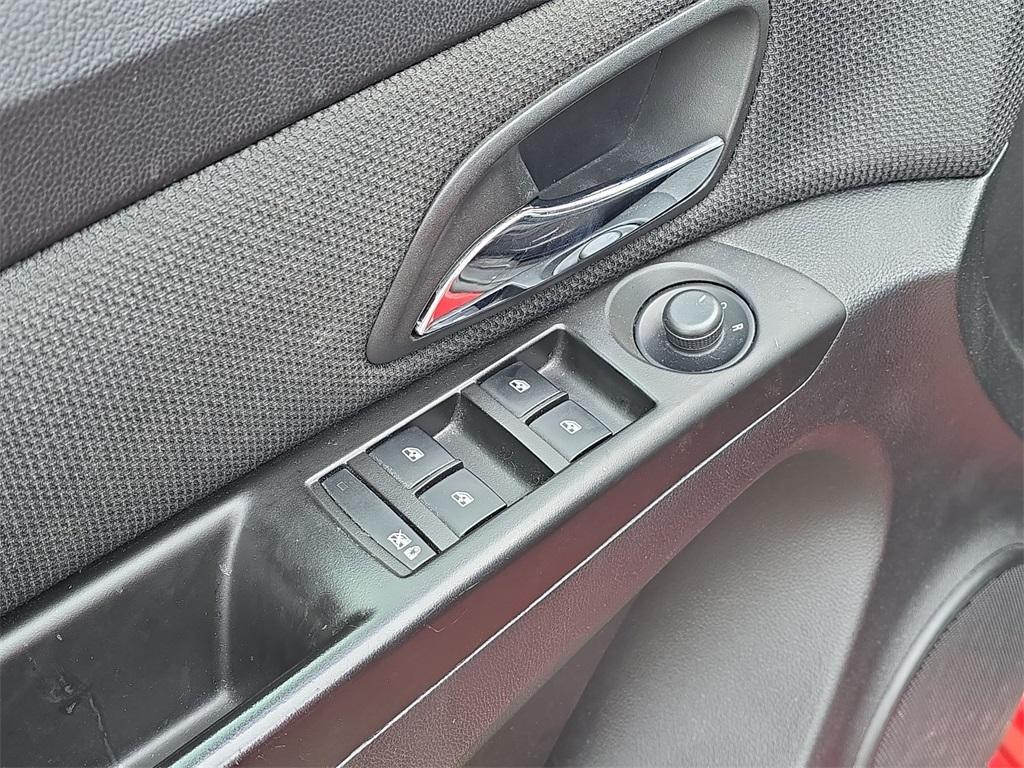 used 2012 Chevrolet Cruze car, priced at $5,550